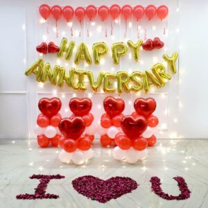 lluminated-rose-n-balloon-proposal-decor